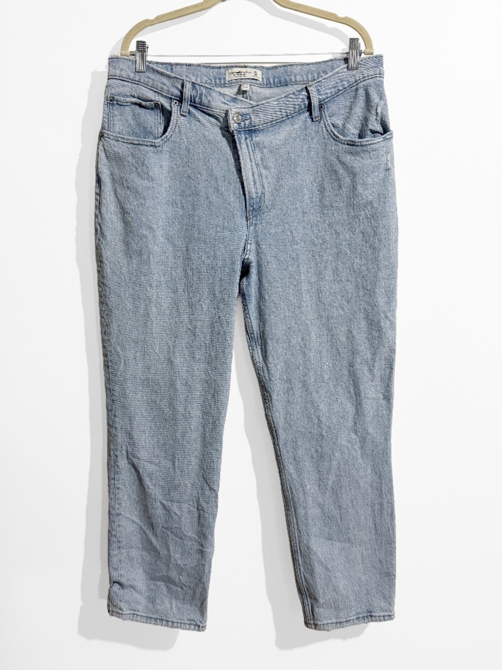 Abercrombie & Fitch 90's Straight Ultra High Rise Curve Love Jeans Size 33/16